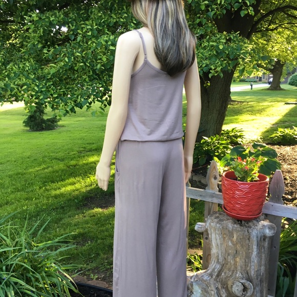 FABULOUS JUMPSUIT DRAPES with ADJUSTABLE STRAPS 1 left - Picture 8 of 11